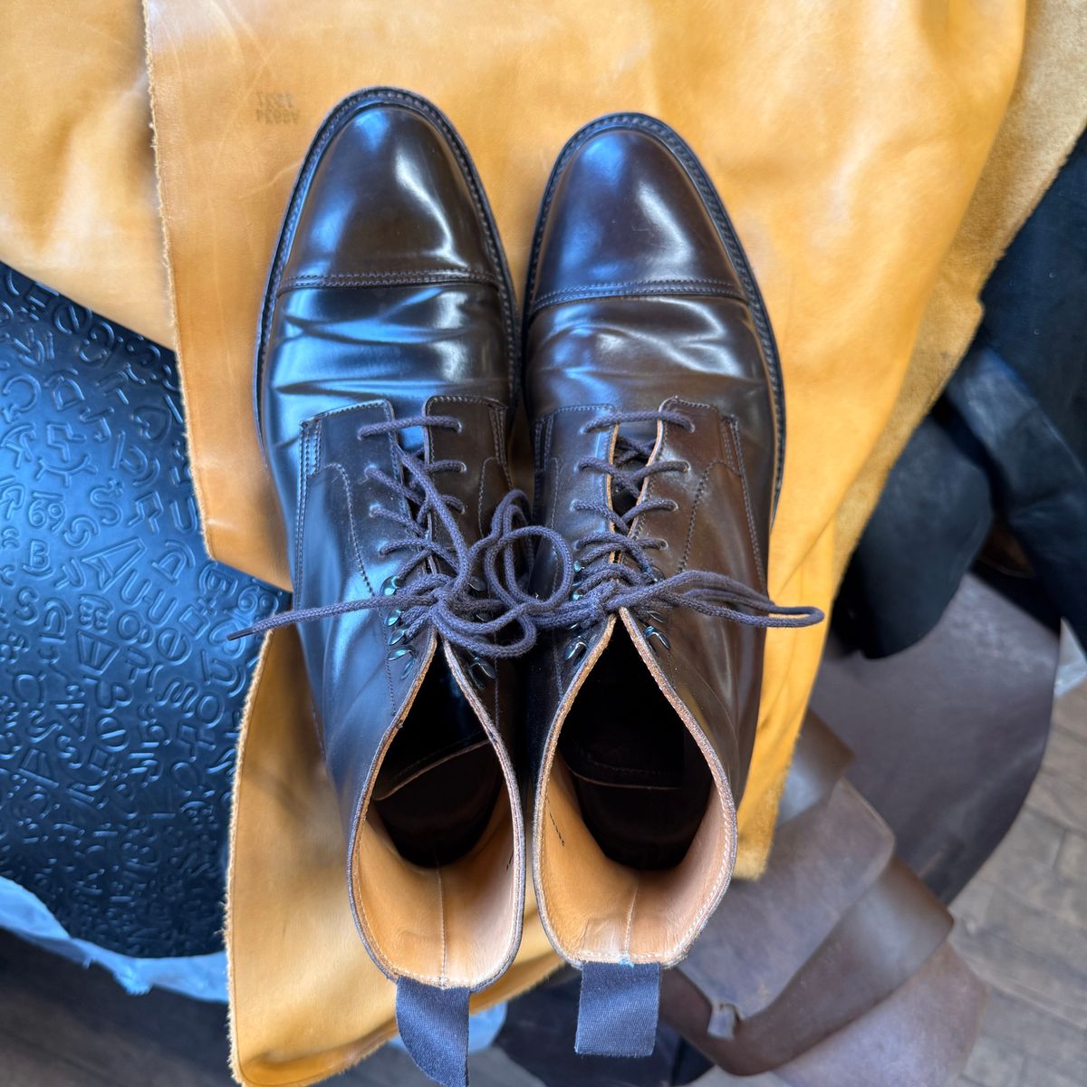 Photo by cordoman on December 4, 2024 of the Crockett & Jones Harlech in Horween Dark Cognac Shell Cordovan.