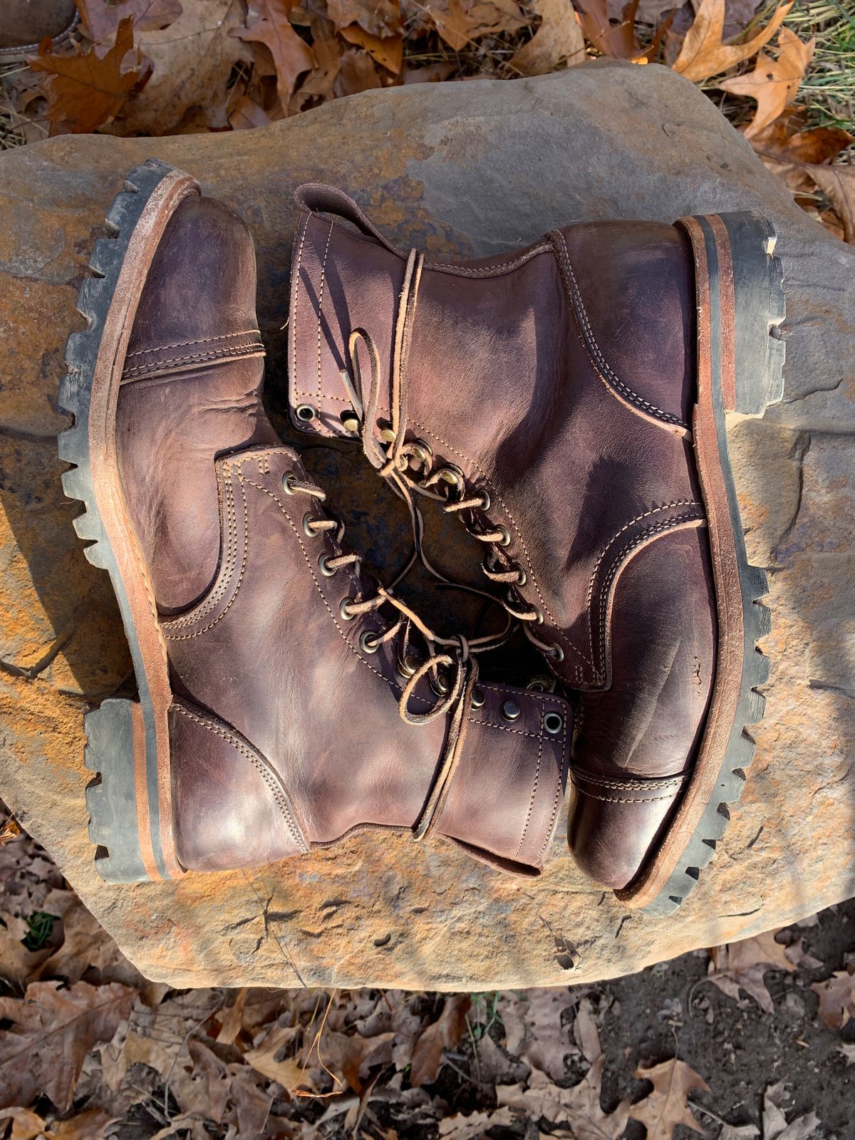 Photo by tinytopey on November 2, 2022 of the Truman Upland Boot in Horween Java Predator.