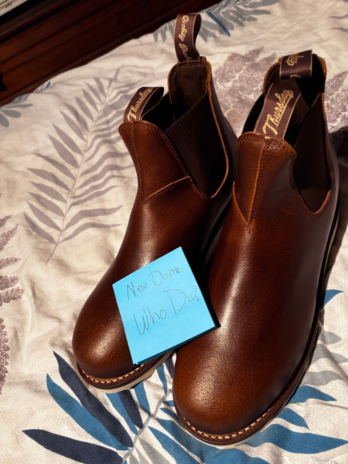 Photo by tinytopey on October 2, 2025 of the Thursday General Purpose Chelsea in Safari Waxed Roughout.