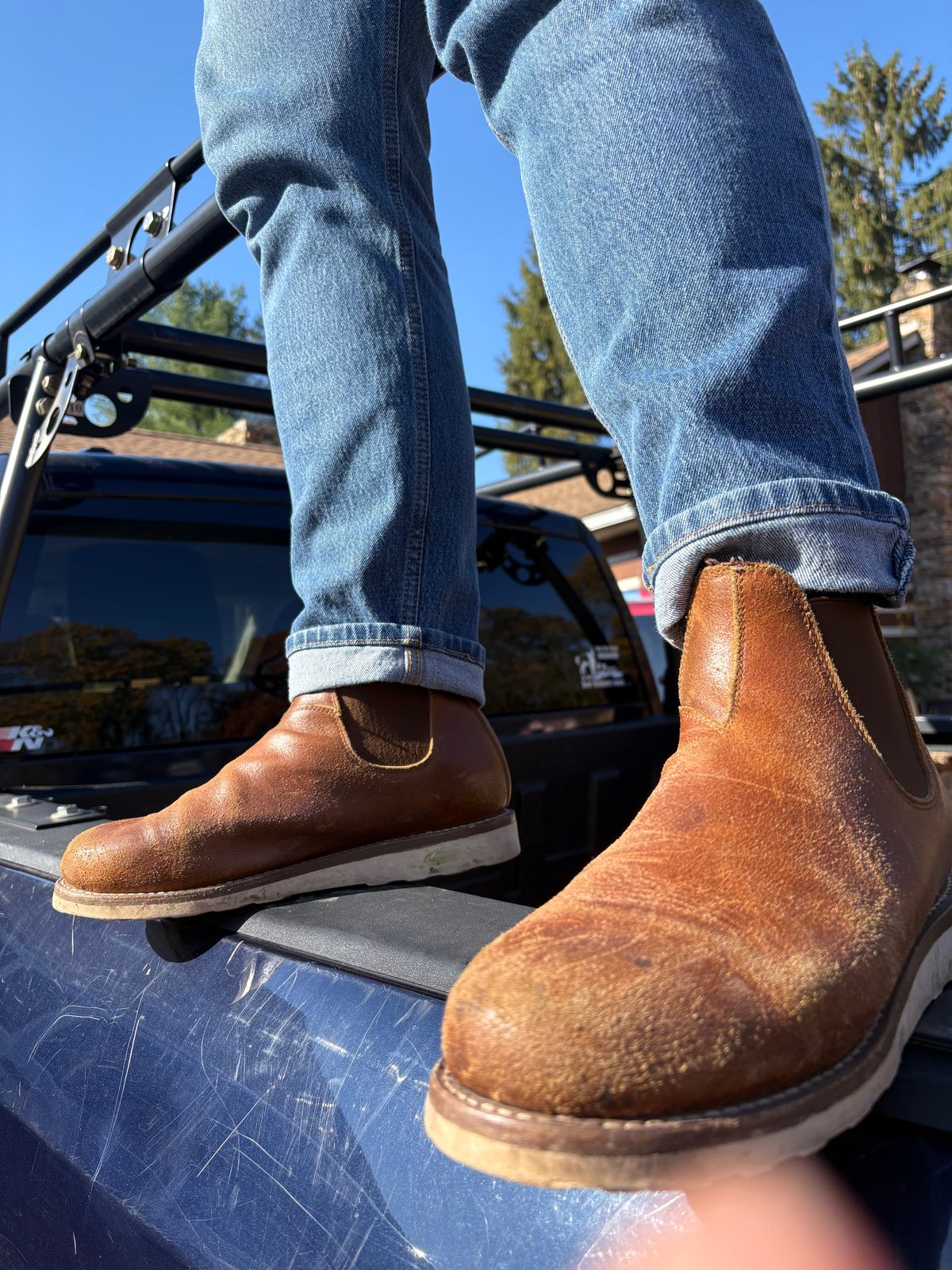 Photo by tinytopey on November 2, 2025 of the Thursday General Purpose Chelsea in Safari Waxed Roughout.