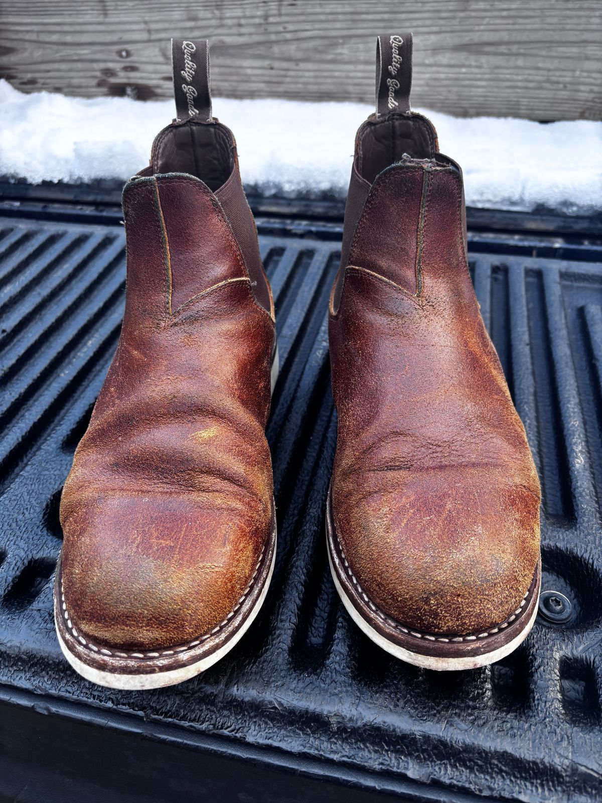 Photo by tinytopey on December 3, 2025 of the Thursday General Purpose Chelsea in Safari Waxed Roughout.