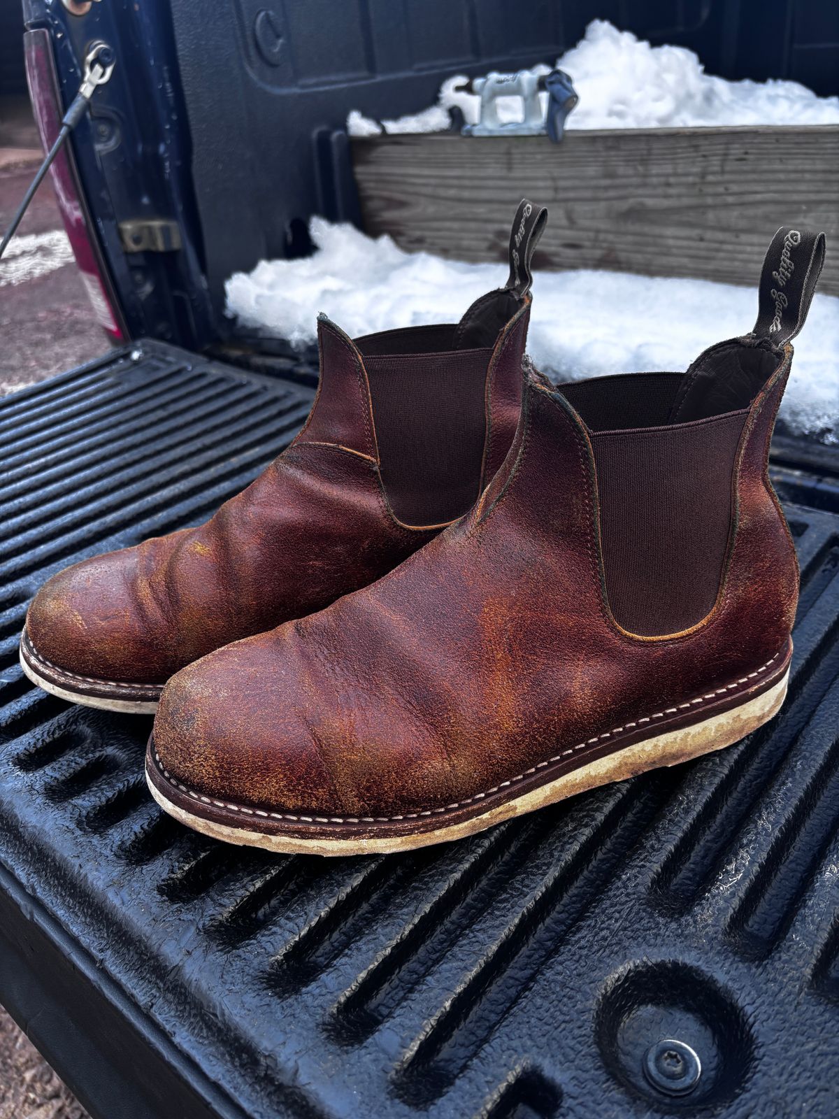 Photo by tinytopey on December 3, 2025 of the Thursday General Purpose Chelsea in Safari Waxed Roughout.