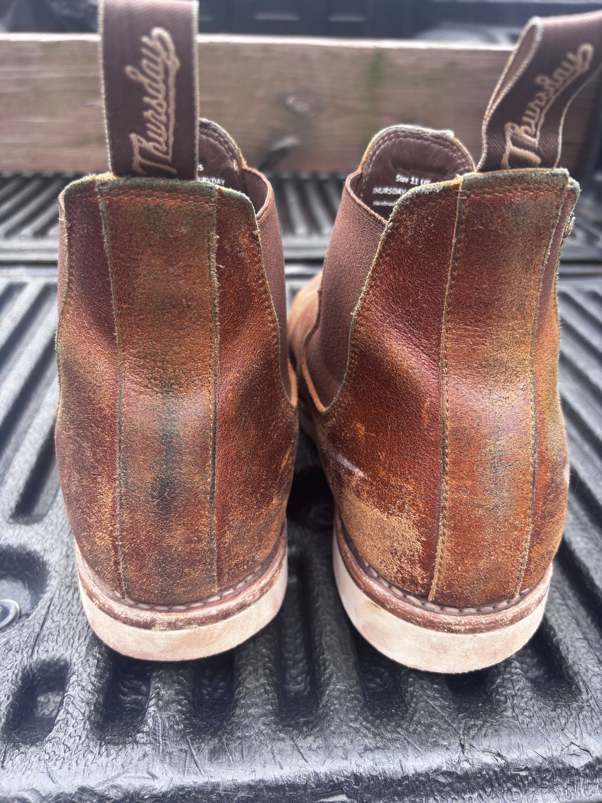 Photo by tinytopey on April 5, 2026 of the Thursday General Purpose Chelsea in Safari Waxed Roughout.