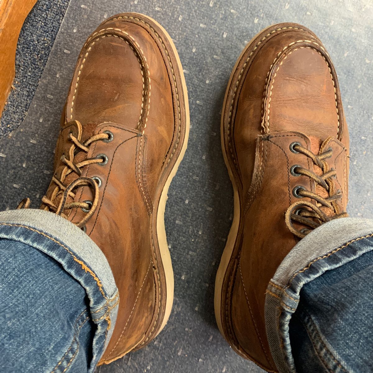 Photo by tinytopey on September 22, 2022 of the Red Wing 6-Inch Classic Moc in S.B. Foot Copper Rough and Tough.