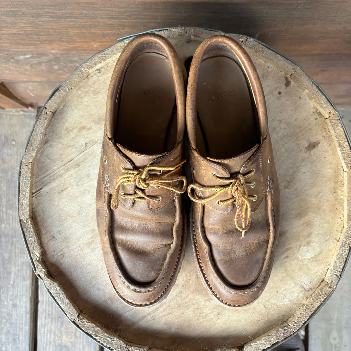 Photo by tinytopey on November 1, 2023 of the Rhodes Tahoe Boat Shoe Montagna in Unknown Leather.