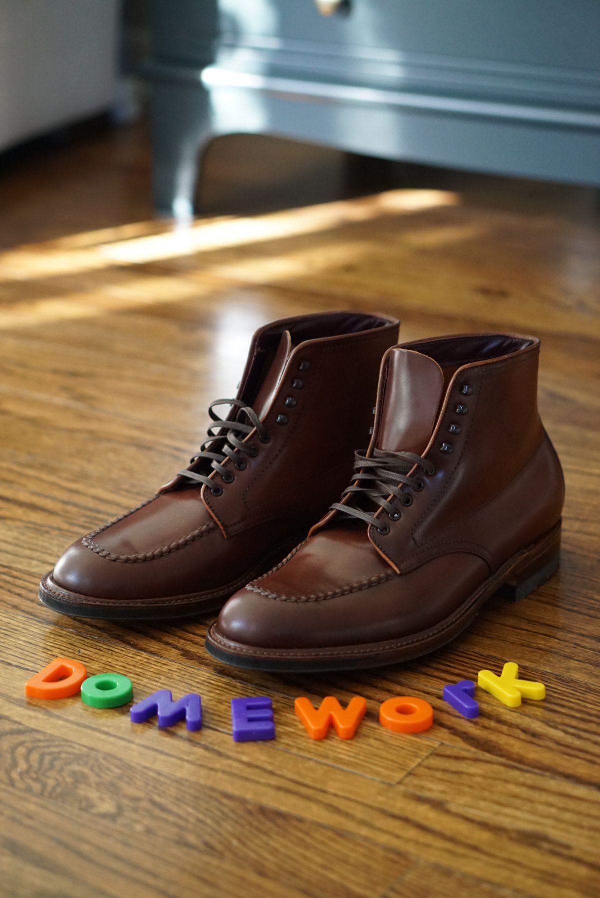 Photo by heavyE on October 1, 2022 of the Alden Indy Boot in Horween Color 4 Shell Cordovan.