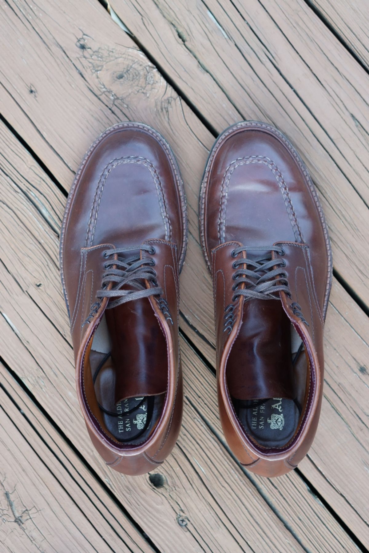 Photo by heavyE on December 3, 2022 of the Alden Indy Boot in Horween Color 4 Shell Cordovan.
