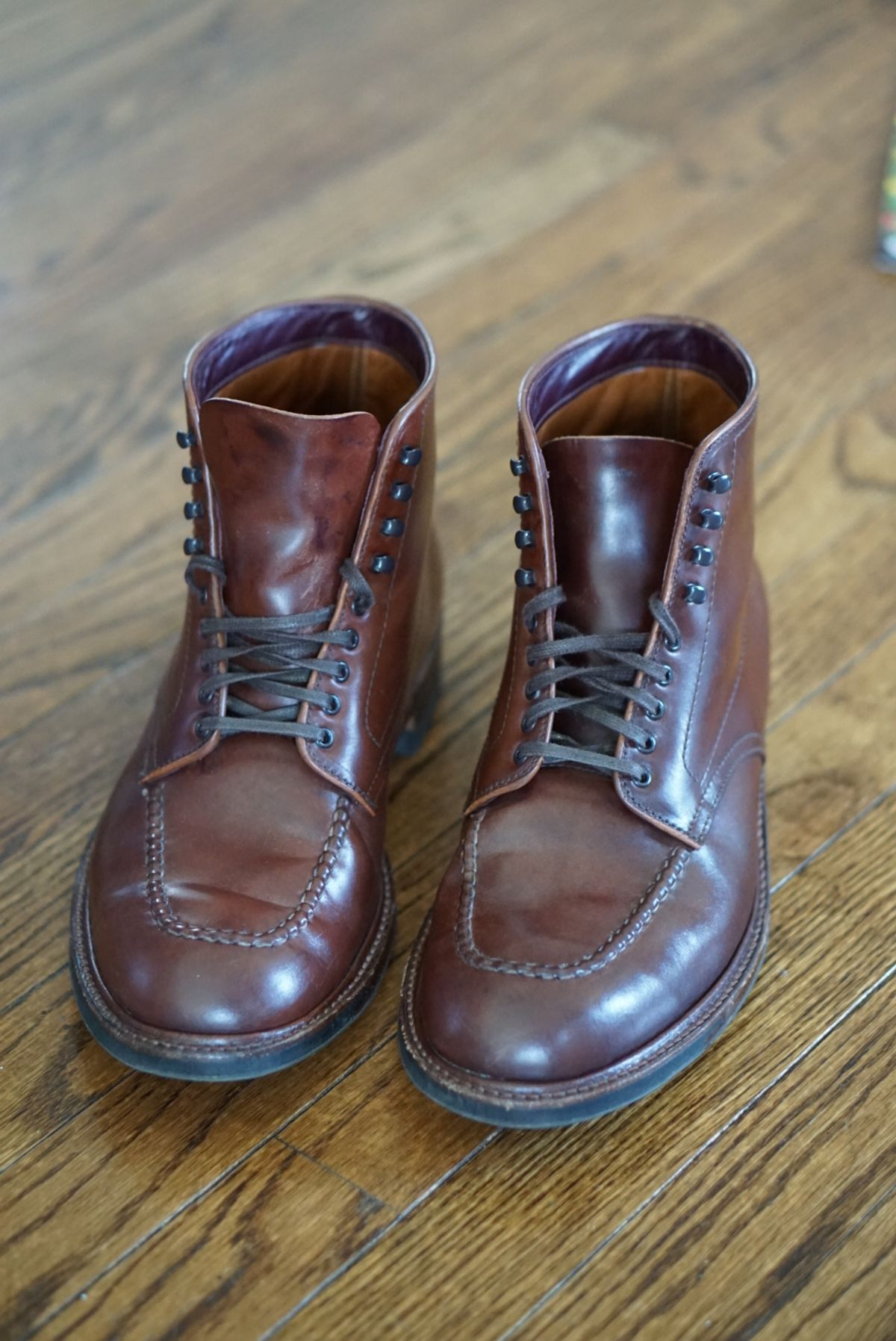 Photo by heavyE on April 1, 2023 of the Alden Indy Boot in Horween Color 4 Shell Cordovan.