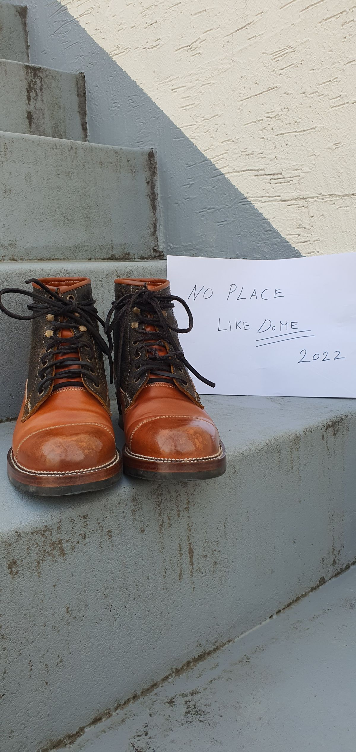 Photo by EL on November 3, 2022 of the Midas Vanquish Blucher Boot in Leder Ogawa Camel Shell Cordovan.