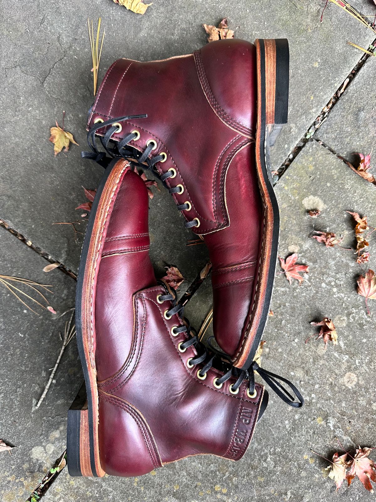 Photo by hunty_badger on November 4, 2023 of the White's MP-Sherman Toe Cap in Horween Burgundy Chromexcel.