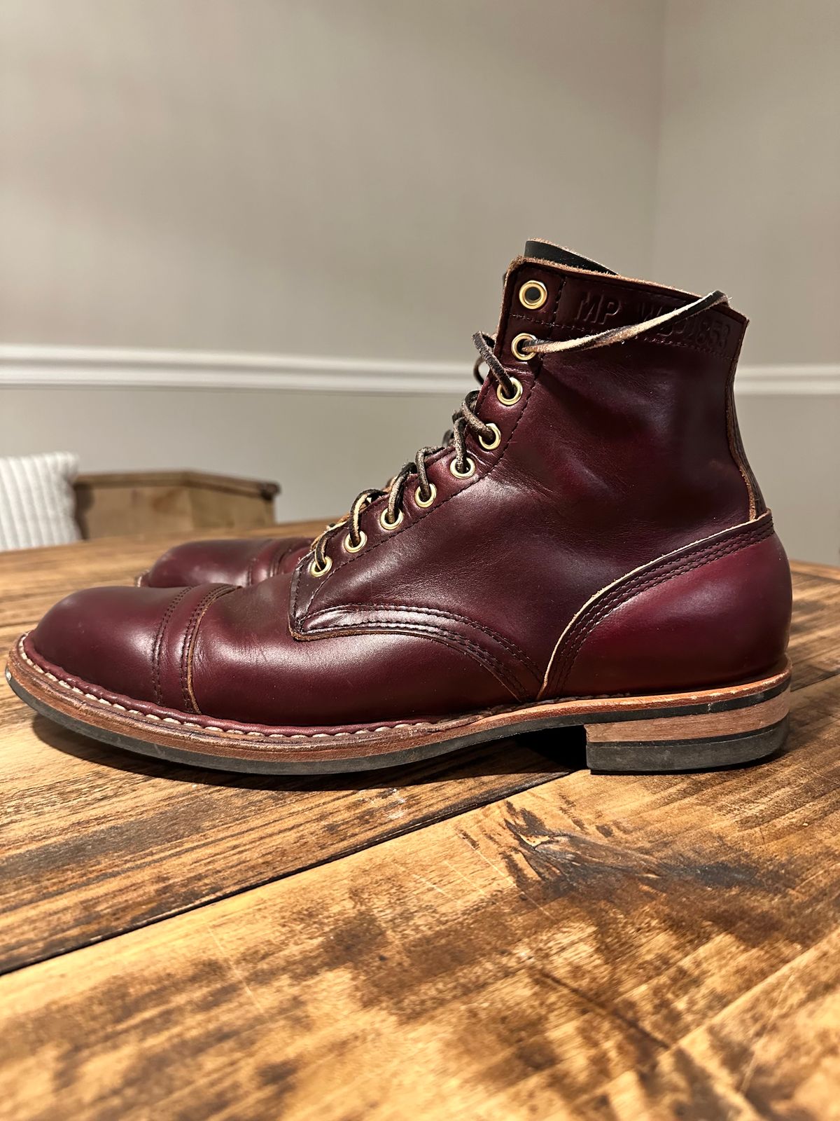 Photo by hunty_badger on January 6, 2024 of the White's MP-Sherman Toe Cap in Horween Burgundy Chromexcel.