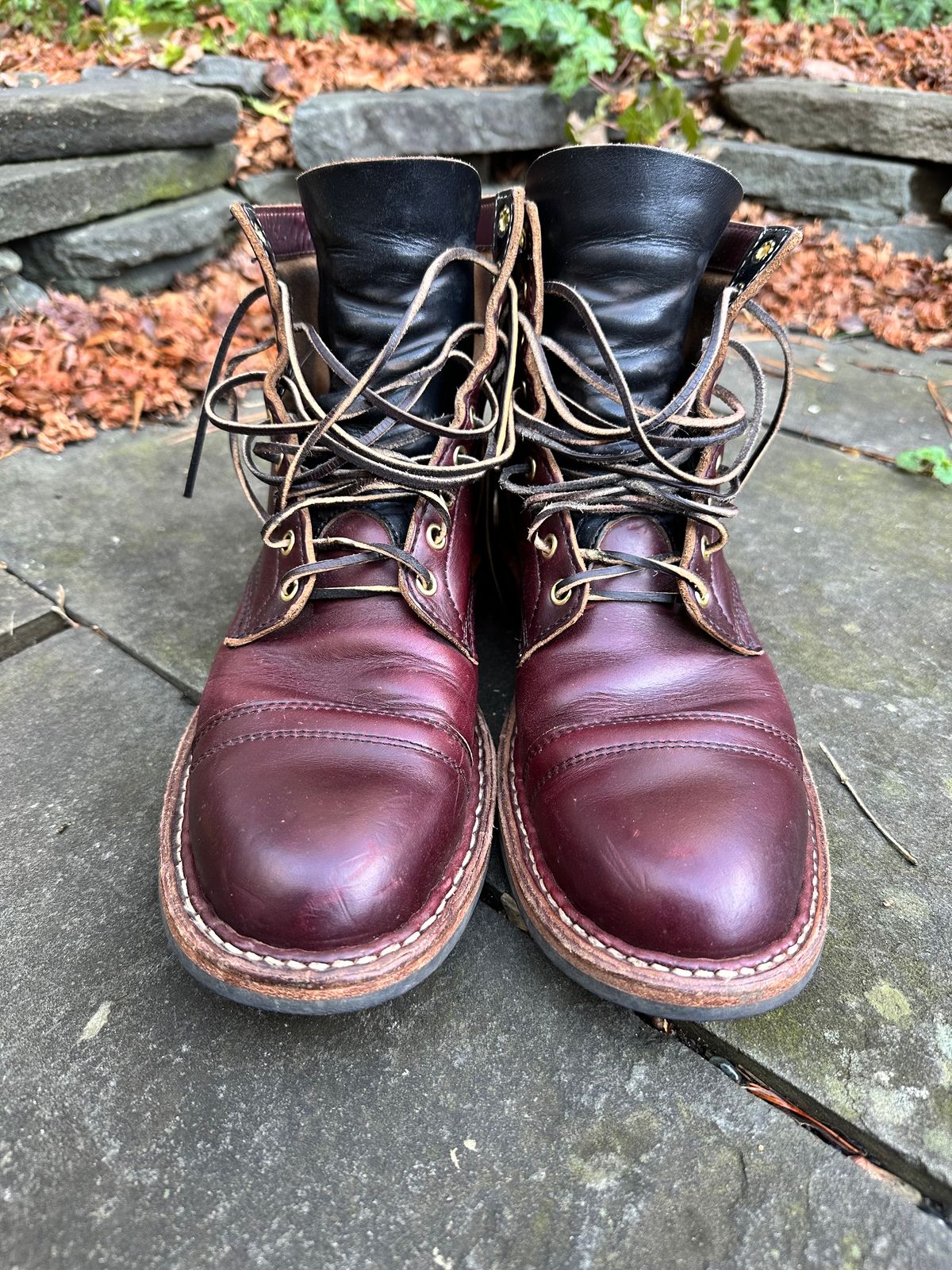 Photo by hunty_badger on February 1, 2024 of the White's MP-Sherman Toe Cap in Horween Burgundy Chromexcel.