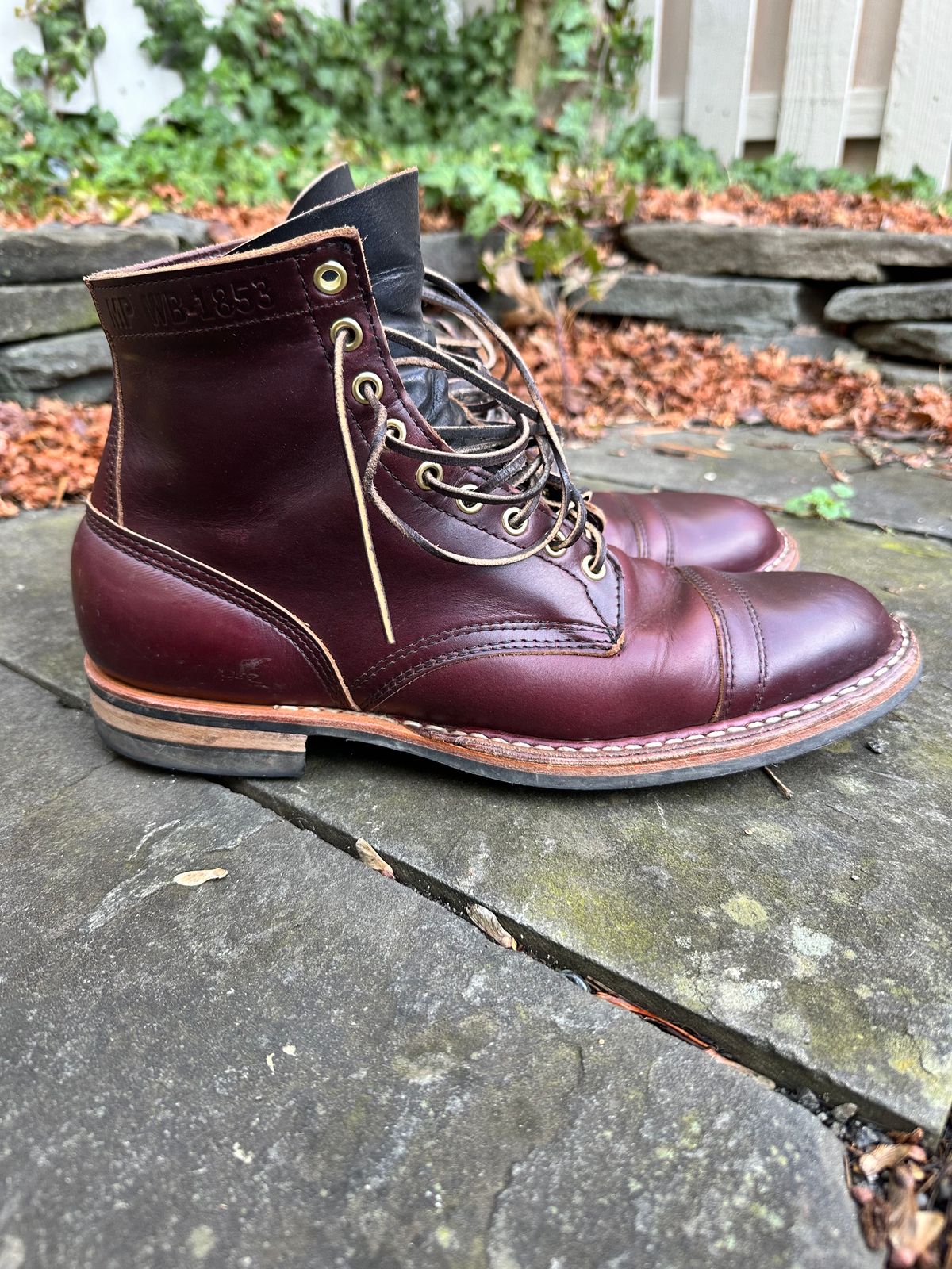 Photo by hunty_badger on February 1, 2024 of the White's MP-Sherman Toe Cap in Horween Burgundy Chromexcel.