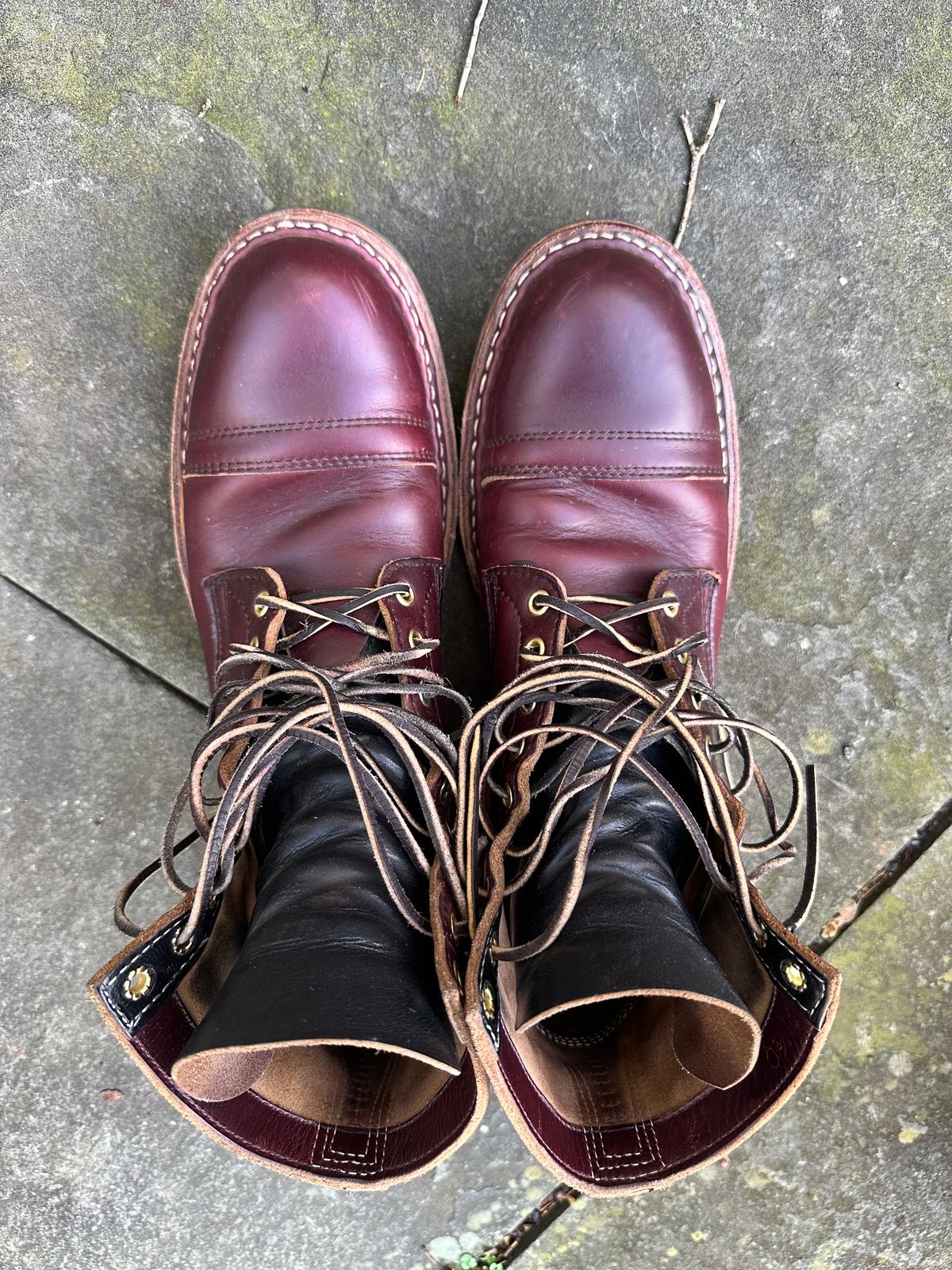 Photo by hunty_badger on February 1, 2024 of the White's MP-Sherman Toe Cap in Horween Burgundy Chromexcel.