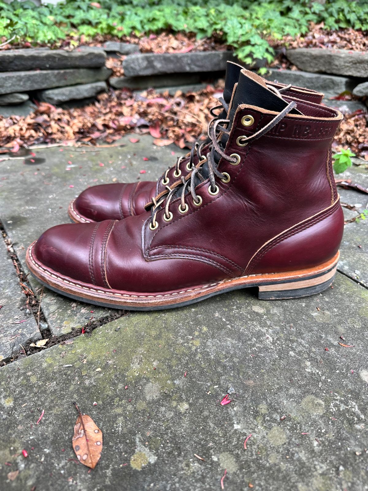 Photo by hunty_badger on April 4, 2024 of the White's MP-Sherman Toe Cap in Horween Burgundy Chromexcel.