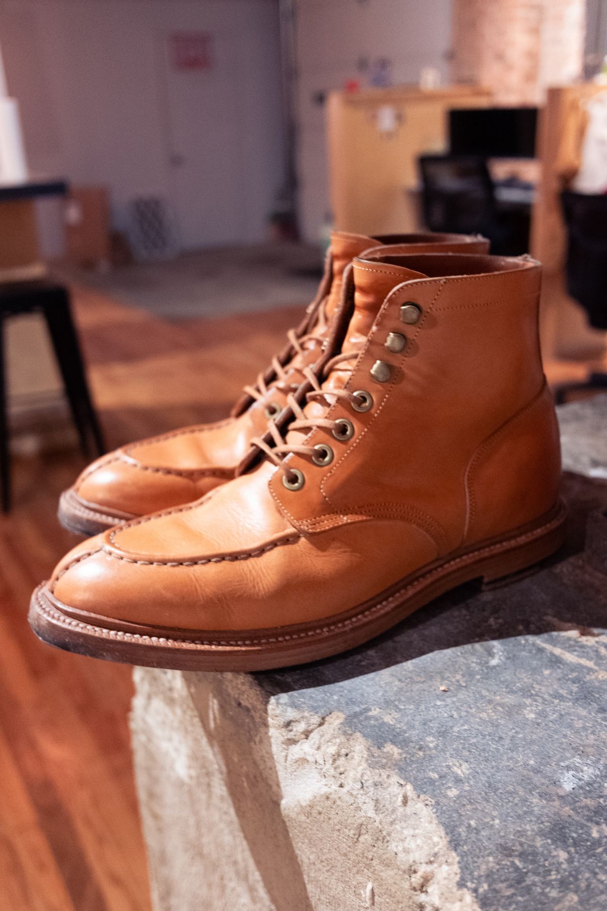 Photo by benjfriedrich on January 5, 2024 of the Grant Stone Ottawa Boot in Badalassi Carlo Natural Minerva.