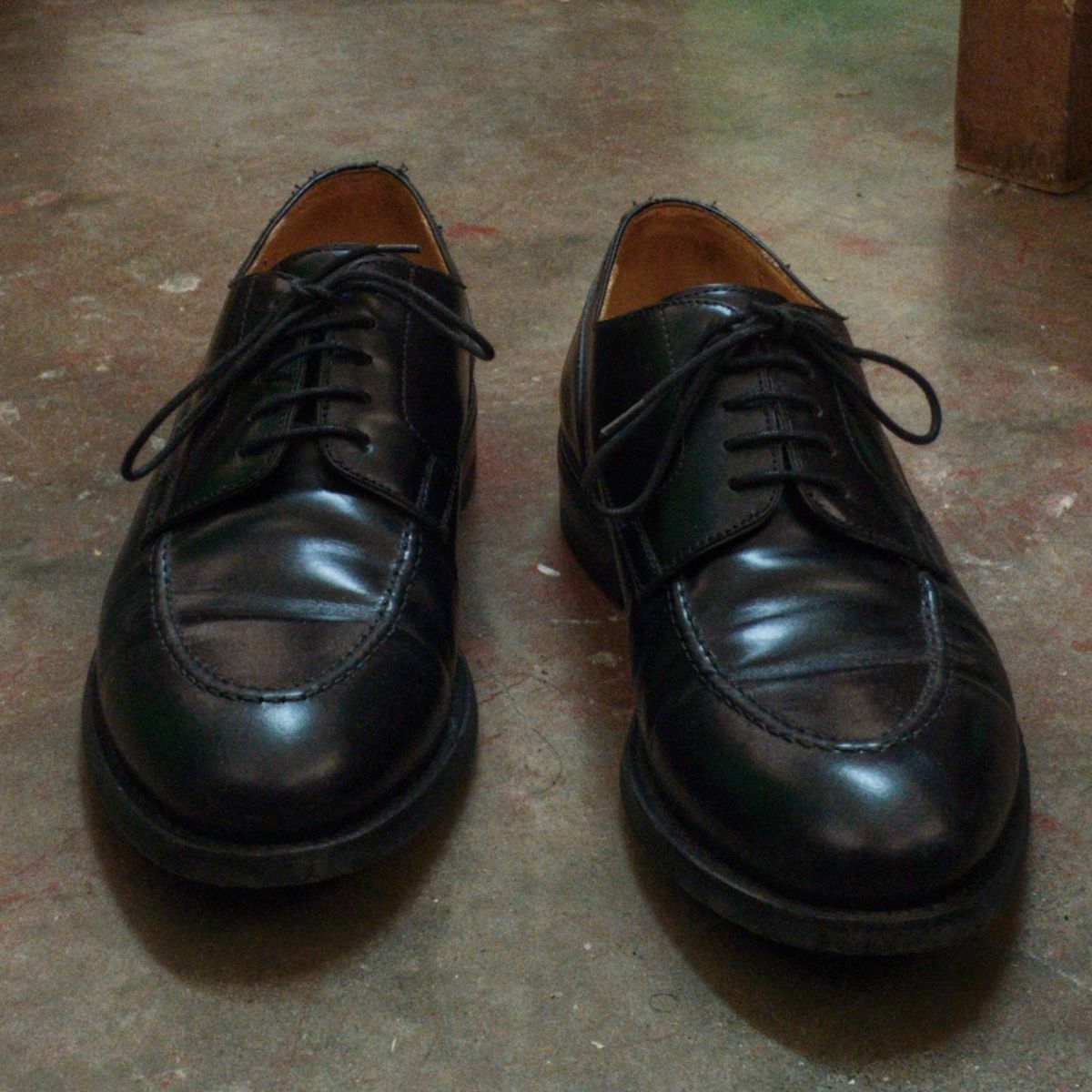 Photo by cheebs on May 4, 2023 of the Berwick 1707 4168 Apron Derby in Du Puy Black Box Calf.