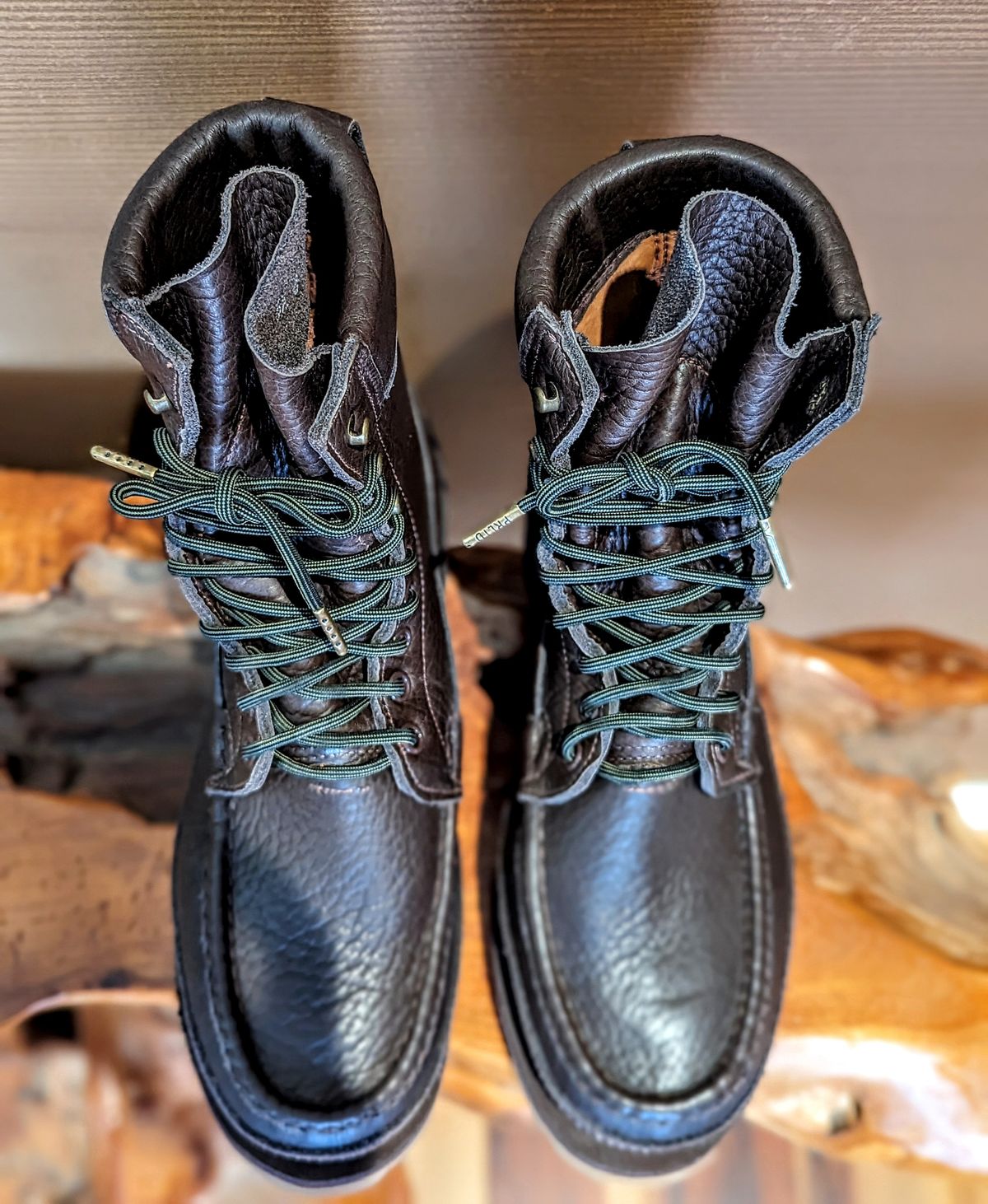 Photo by bguy on October 2, 2023 of the Russell Moccasin Co. South 40 Birdshooter in Unknown Leather.