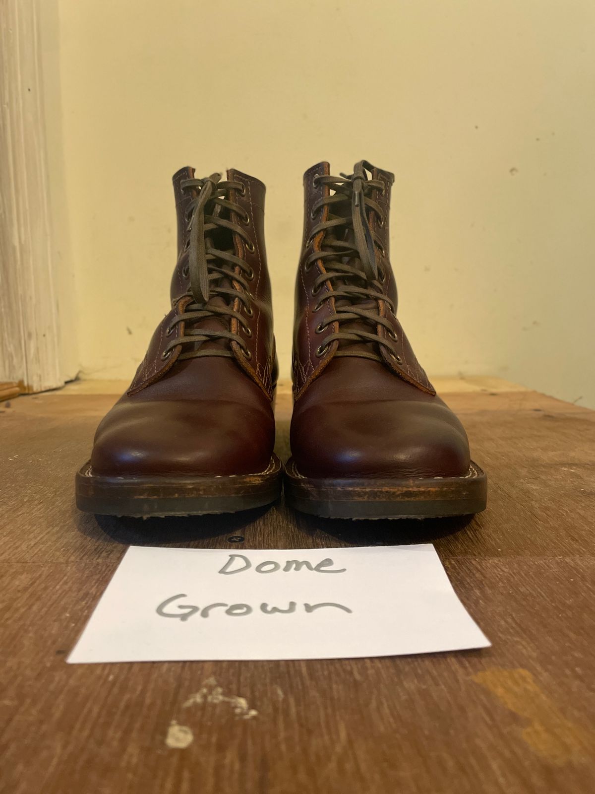 Photo by gertrudes_cat on November 5, 2023 of the Nicks MTO in Wickett & Craig Chestnut Oiled Latigo.