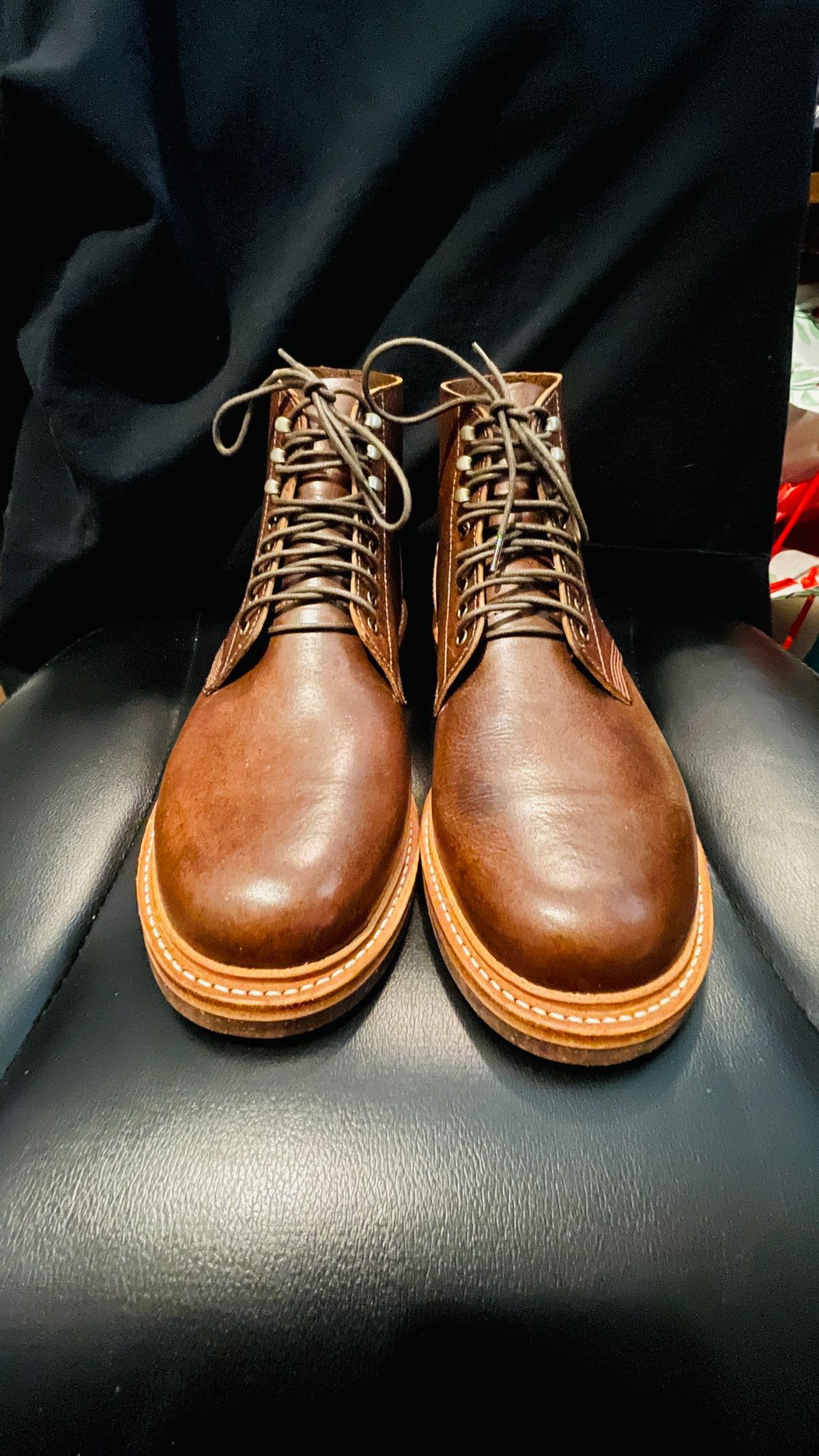 Photo by gertrudes_cat on December 20, 2022 of the Oak Street Bootmakers Field Boot in Badalassi Carlo Nemesi Cotto.