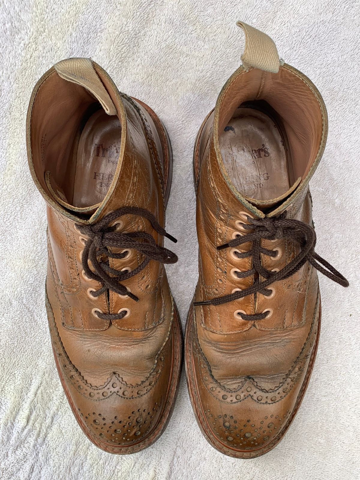 Photo by madeofbirds on March 2, 2025 of the Tricker's Stow Country Boot in Horween Natural Chromexcel.