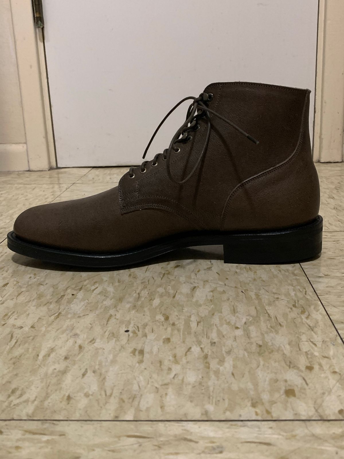 Photo by madeofbirds on October 1, 2022 of the Viberg Service Boot in Maryam Brown Washed Camel.