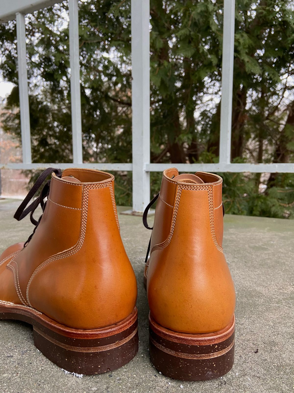 Photo by akindatallboy on January 13, 2023 of the Onderhoud SVC03 Service Boot in Shinki Whisky Shell Cordovan.