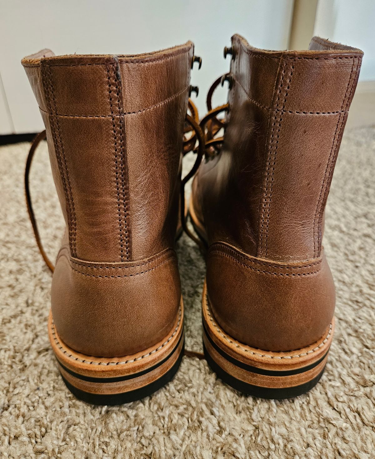 Photo by DarthCalamitus on September 20, 2023 of the Oak Street Bootmakers Trench Boot in Horween Natural Chromexcel.