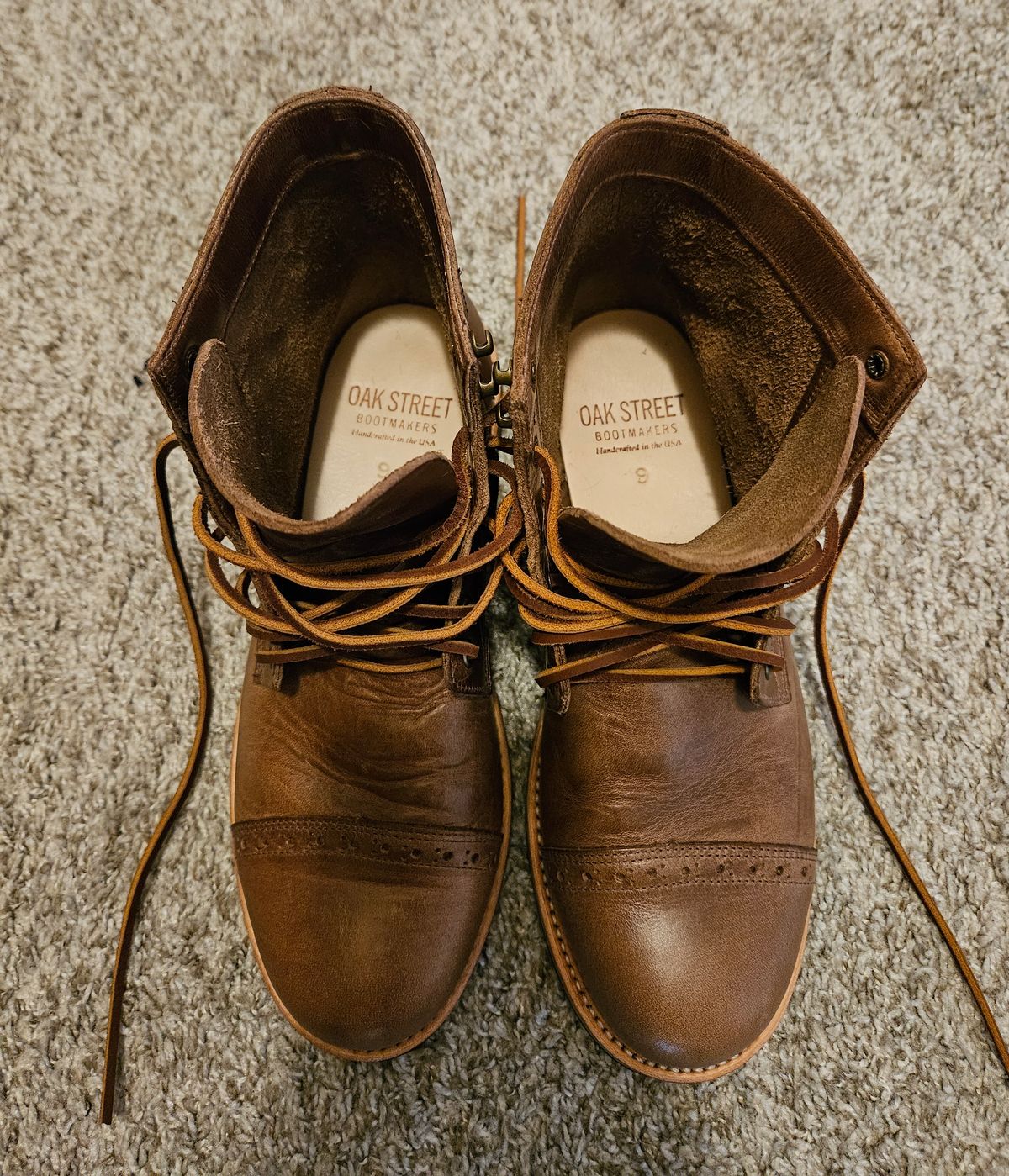 Photo by DarthCalamitus on September 20, 2023 of the Oak Street Bootmakers Trench Boot in Horween Natural Chromexcel.