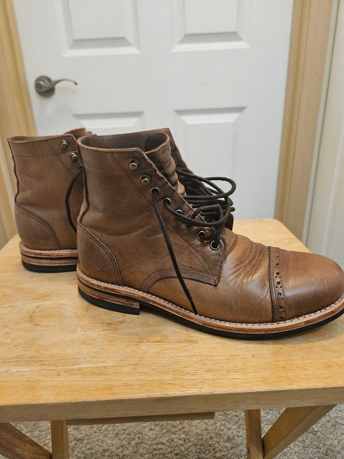 Photo by DarthCalamitus on October 8, 2023 of the Oak Street Bootmakers Trench Boot in Horween Natural Chromexcel.