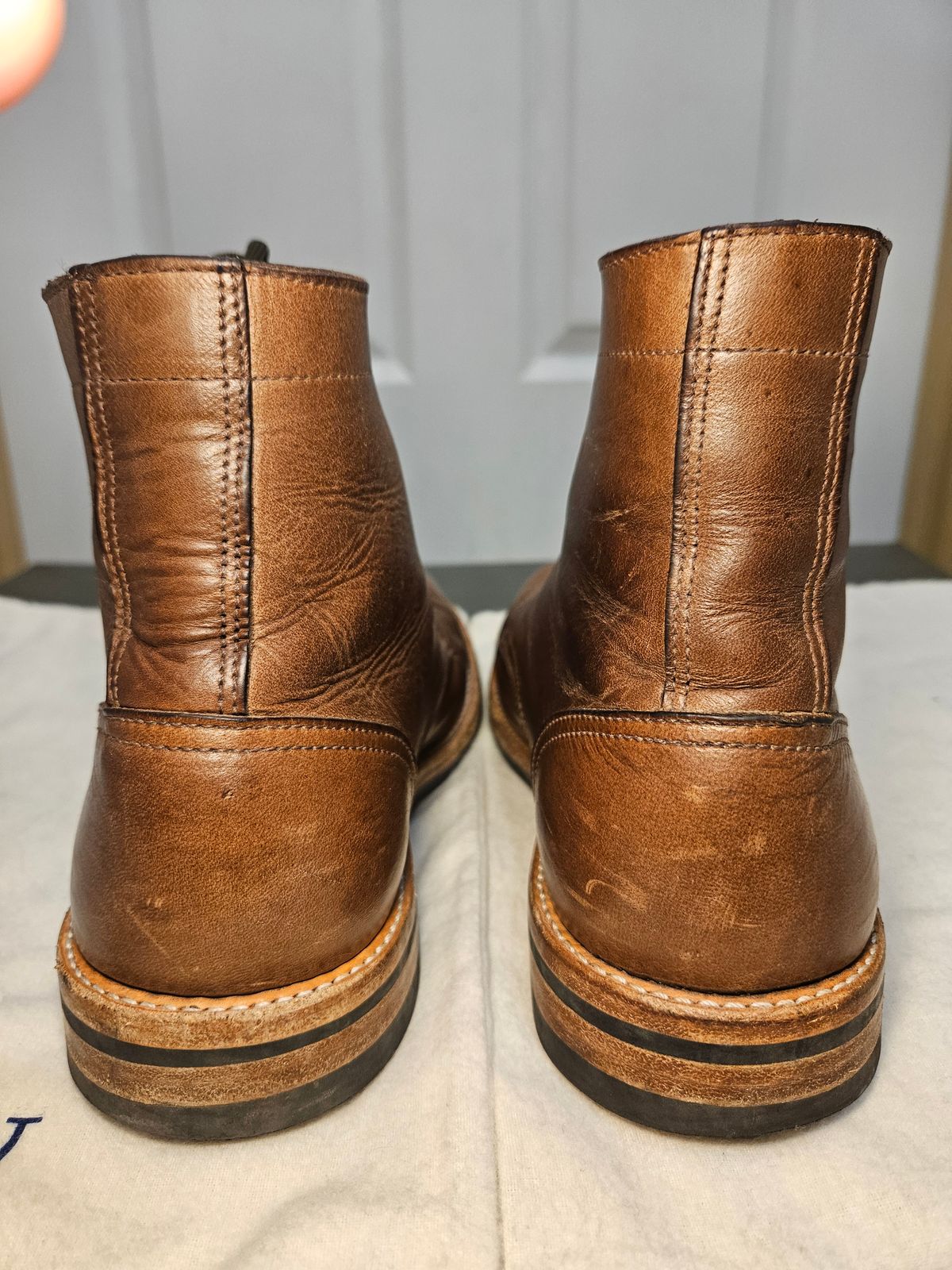 Photo by DarthCalamitus on April 5, 2024 of the Oak Street Bootmakers Trench Boot in Horween Natural Chromexcel.