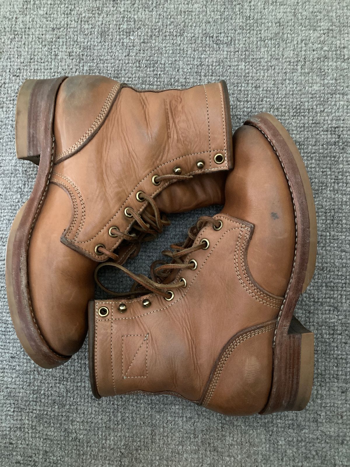 Photo by Siany123 on March 2, 2024 of the Role Club Underdogs in Horween Natural Essex.