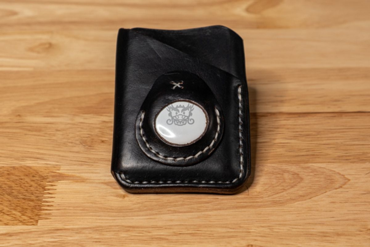 Photo by sawdustandstitch on November 6, 2025 of the Self-Made Wallet in Horween Chromexcel Black Milled.