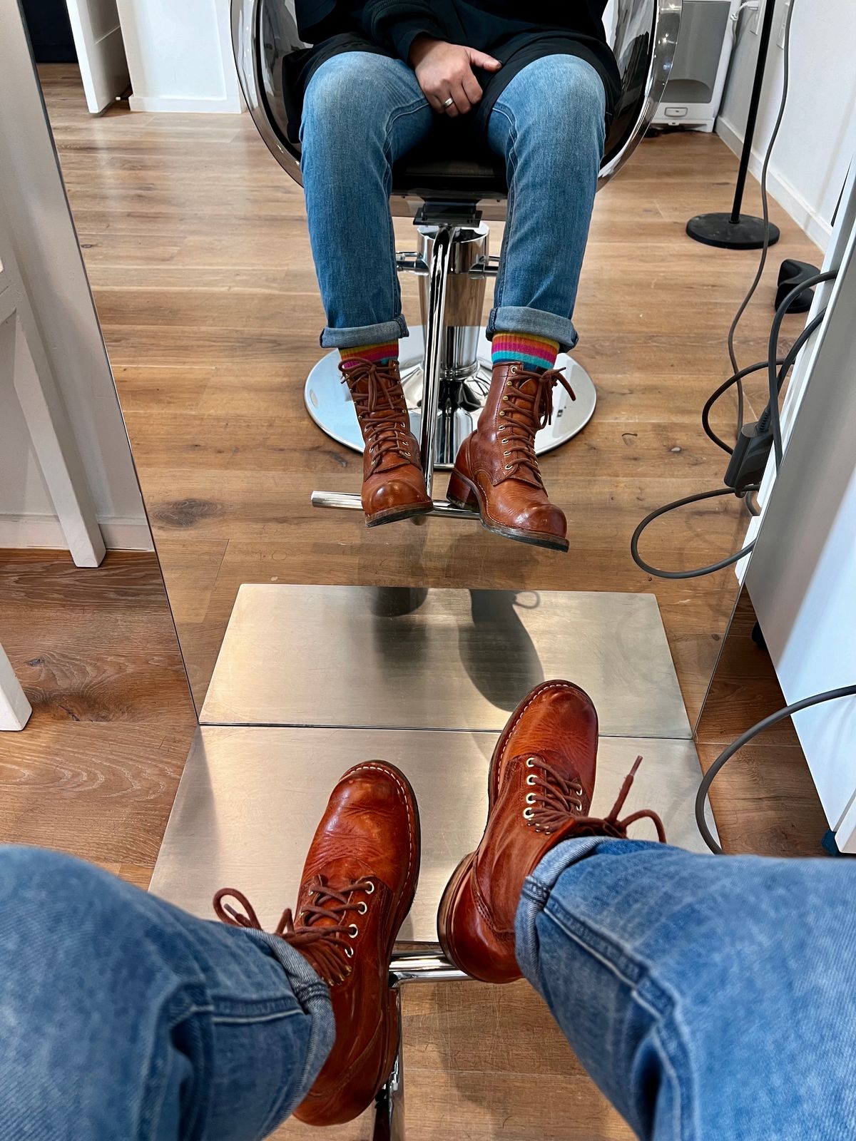 Photo by sawdustandstitch on February 7, 2024 of the Nicks Becca in Horween Natural Dublin.