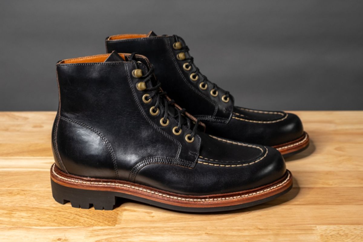 Photo by sawdustandstitch on October 3, 2025 of the Grant Stone Brass Boot in Horween Black Chromexcel.