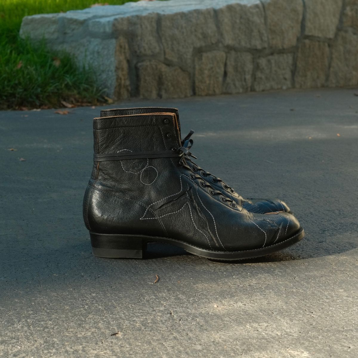 Photo by fr on October 4, 2025 of the Clinch Milne Boots in DITWOL Patchwork Deerskin.