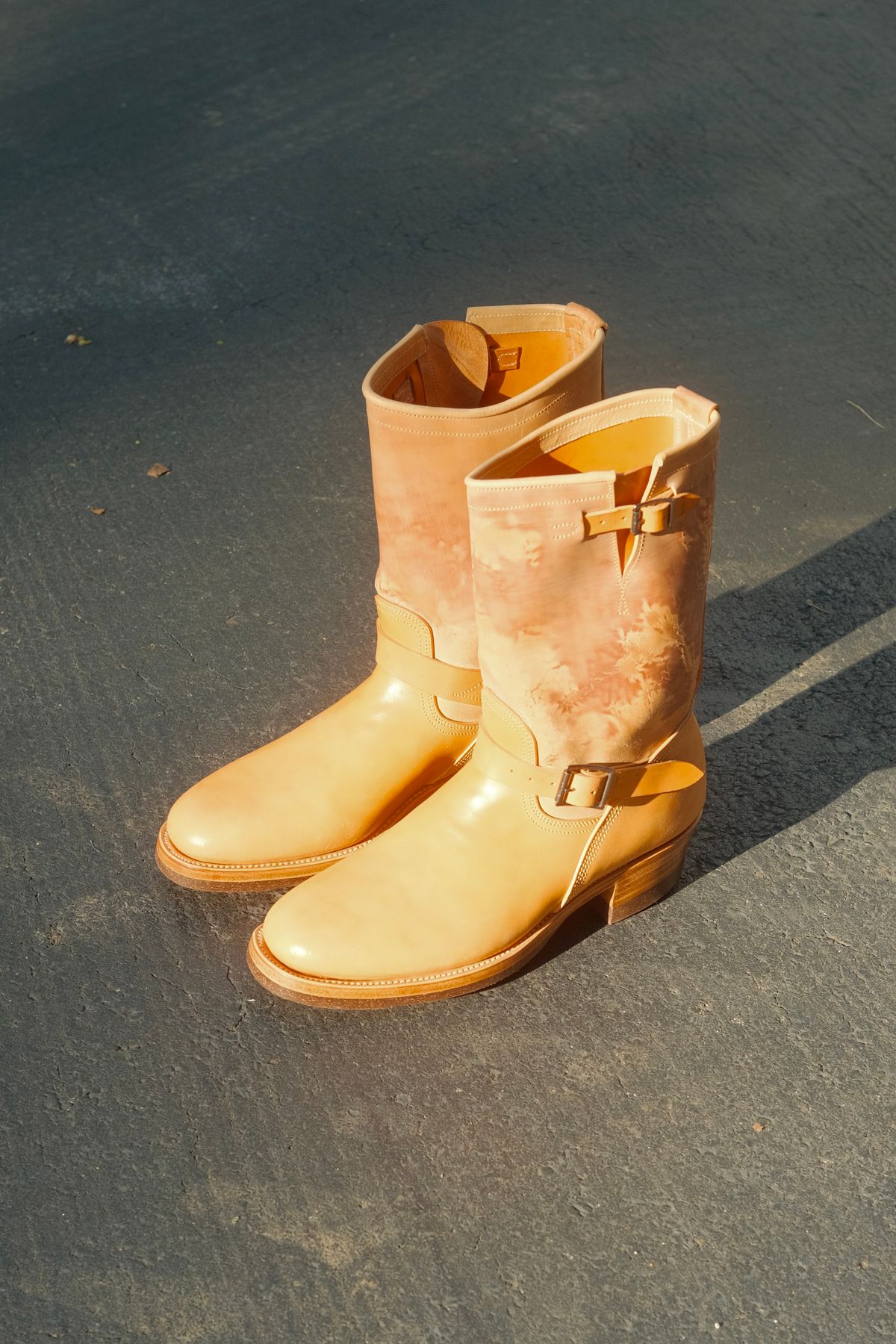 Photo by fr on October 4, 2025 of the Unsung U 22-2 Engineer Boot in Maryam Natural Rovescio Sego Horsebutt.