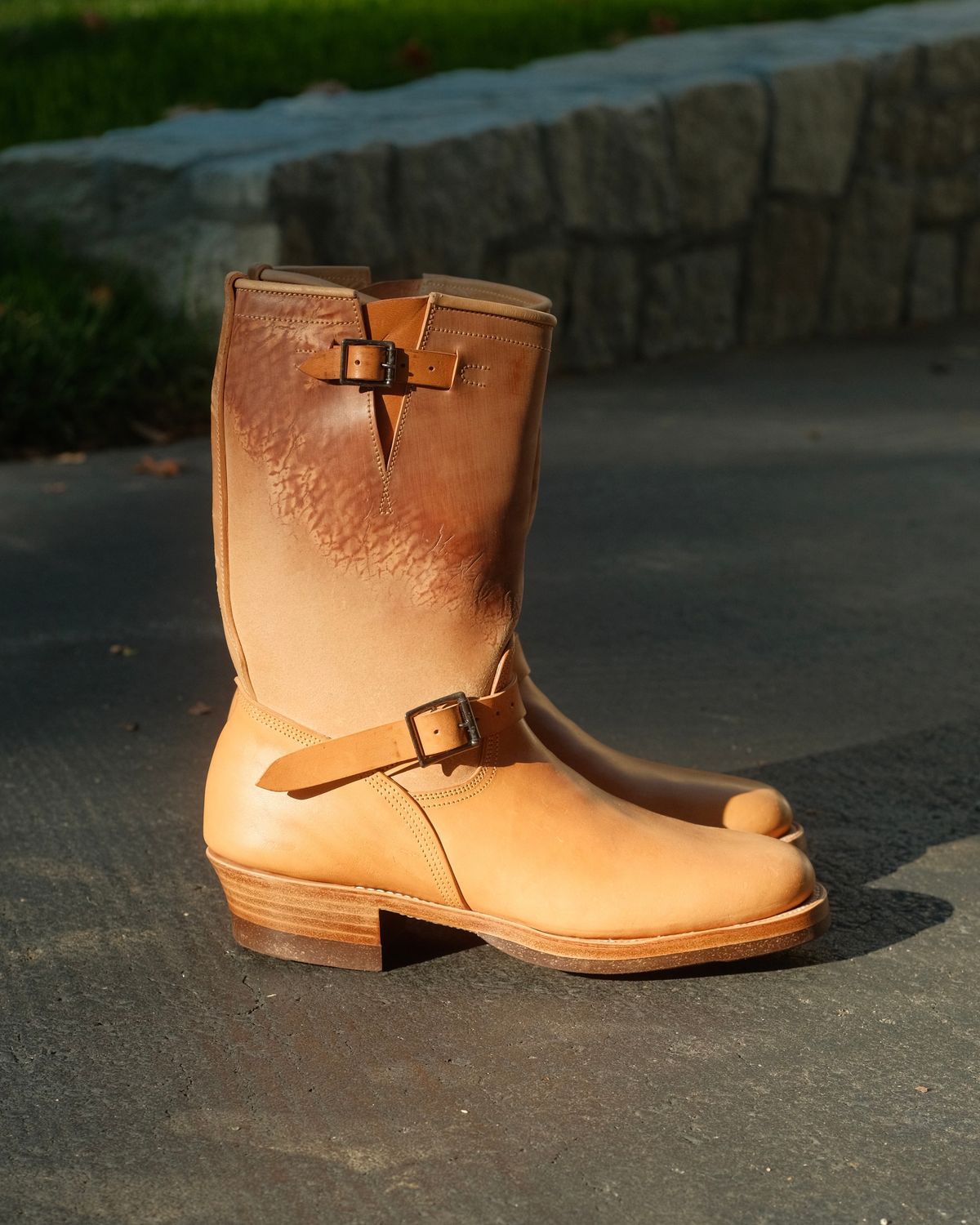 Photo by fr on October 4, 2025 of the Unsung U 22-2 Engineer Boot in Maryam Natural Rovescio Sego Horsebutt.