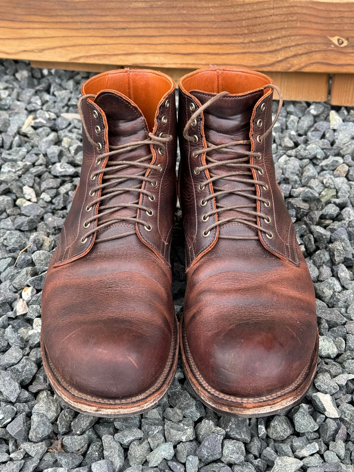 Photo by LewJay on January 1, 2024 of the Viberg Service Boot in C.F. Stead Whiskey Phoenix.