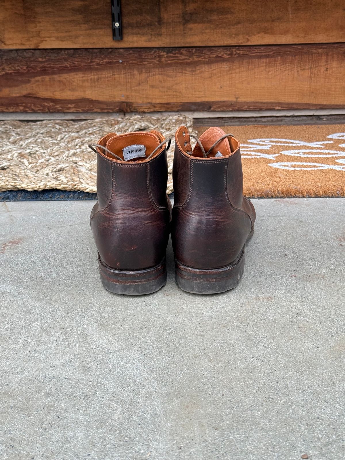 Photo by LewJay on February 1, 2024 of the Viberg Service Boot in C.F. Stead Whiskey Phoenix.