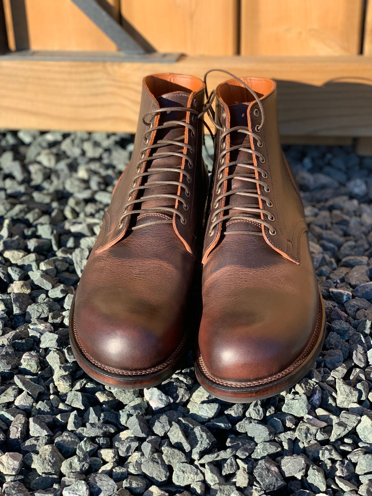 Photo by LewJay on October 1, 2023 of the Viberg Service Boot in C.F. Stead Whiskey Phoenix.