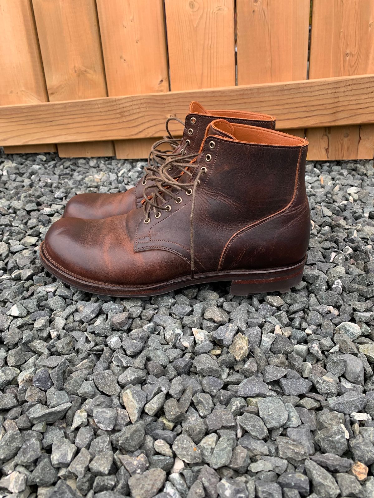 Photo by LewJay on November 3, 2023 of the Viberg Service Boot in C.F. Stead Whiskey Phoenix.