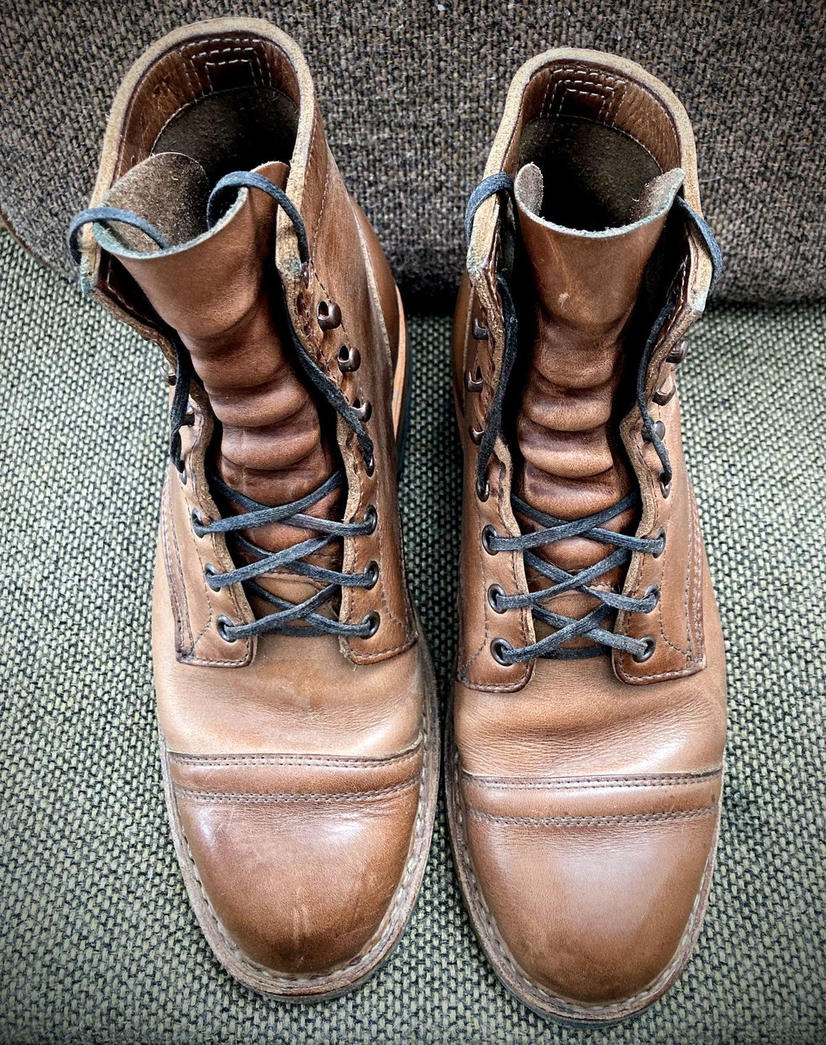 Photo by perfectpatina on October 31, 2022 of the White's MP-Sherman Toe Cap in Horween Natural Chromexcel.