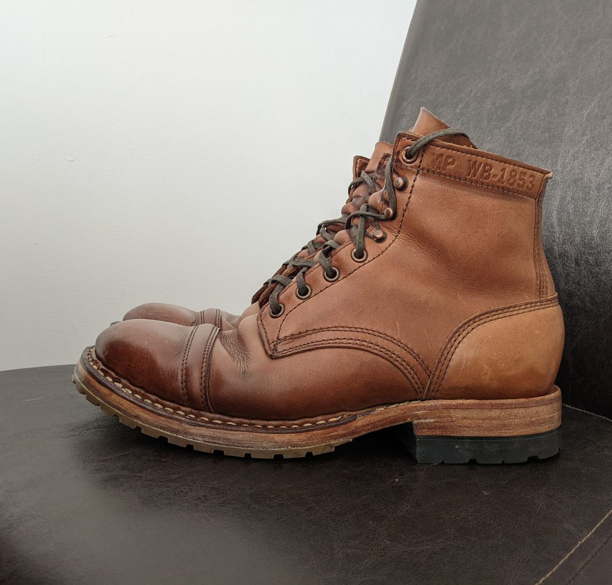 Photo by perfectpatina on March 5, 2023 of the White's MP-Sherman Toe Cap in Horween Natural Chromexcel.
