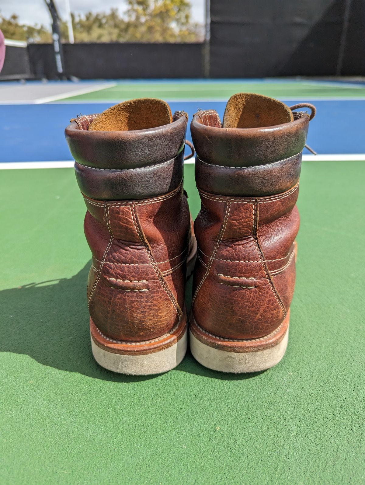 Photo by TiffTV on March 4, 2023 of the Grant Stone Field Boot in Seidel Walnut Bison.