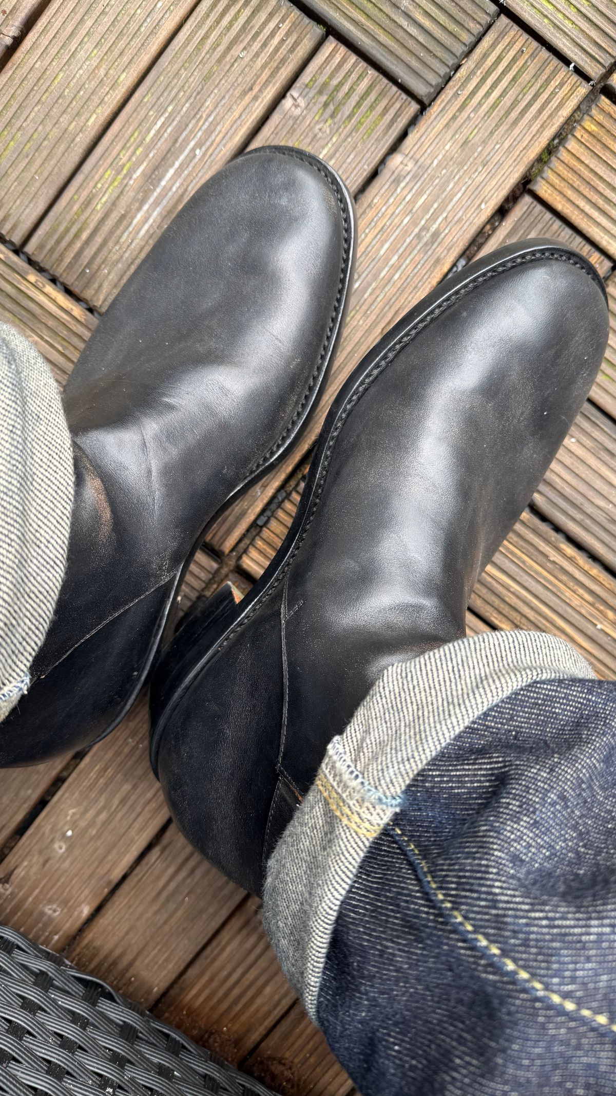 Photo by init on April 23, 2025 of the Briselblack The Kai Jodhpur in Maryam Black Horsebutt.
