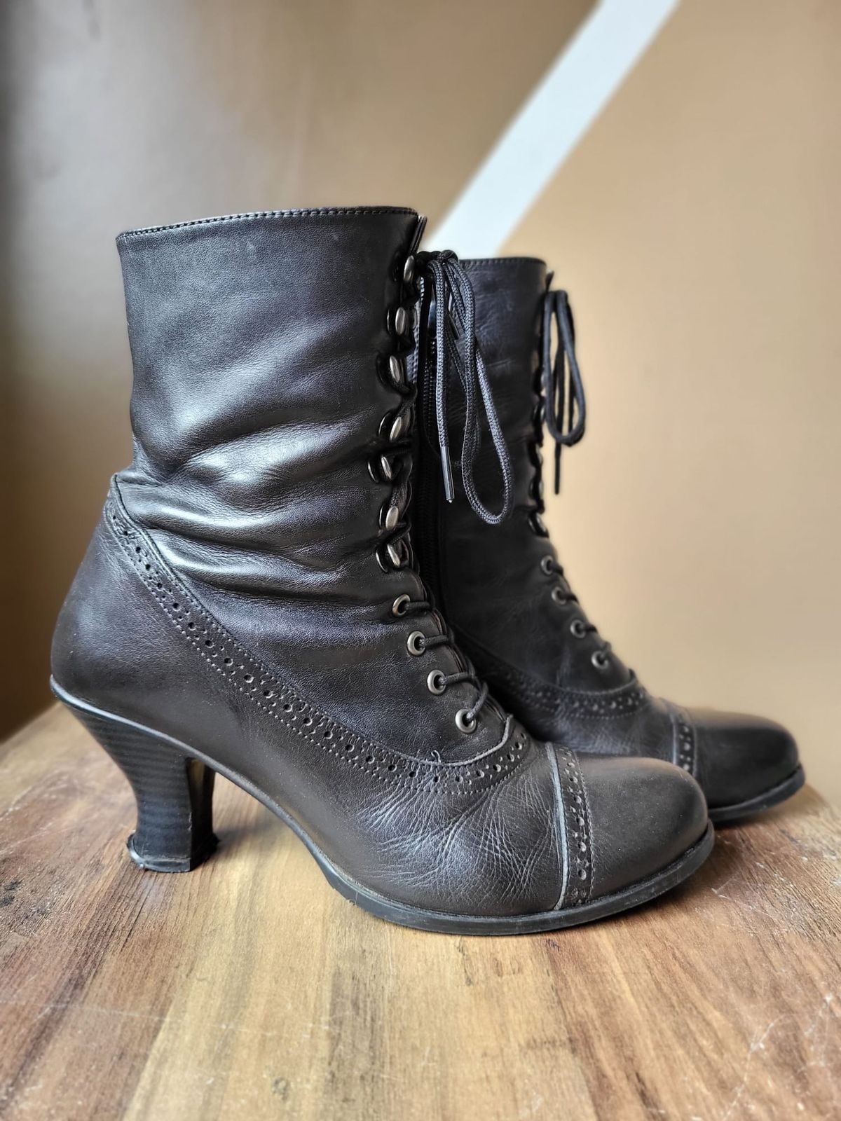 Photo by init on April 5, 2024 of the Stockerpoint Stiefel 4490 Handmade in Unknown Leather.