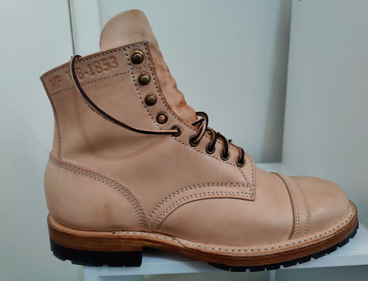 Photo by init on June 15, 2022 of the White's MP-Sherman Toe Cap in Wickett & Craig Natural Veg Tan.