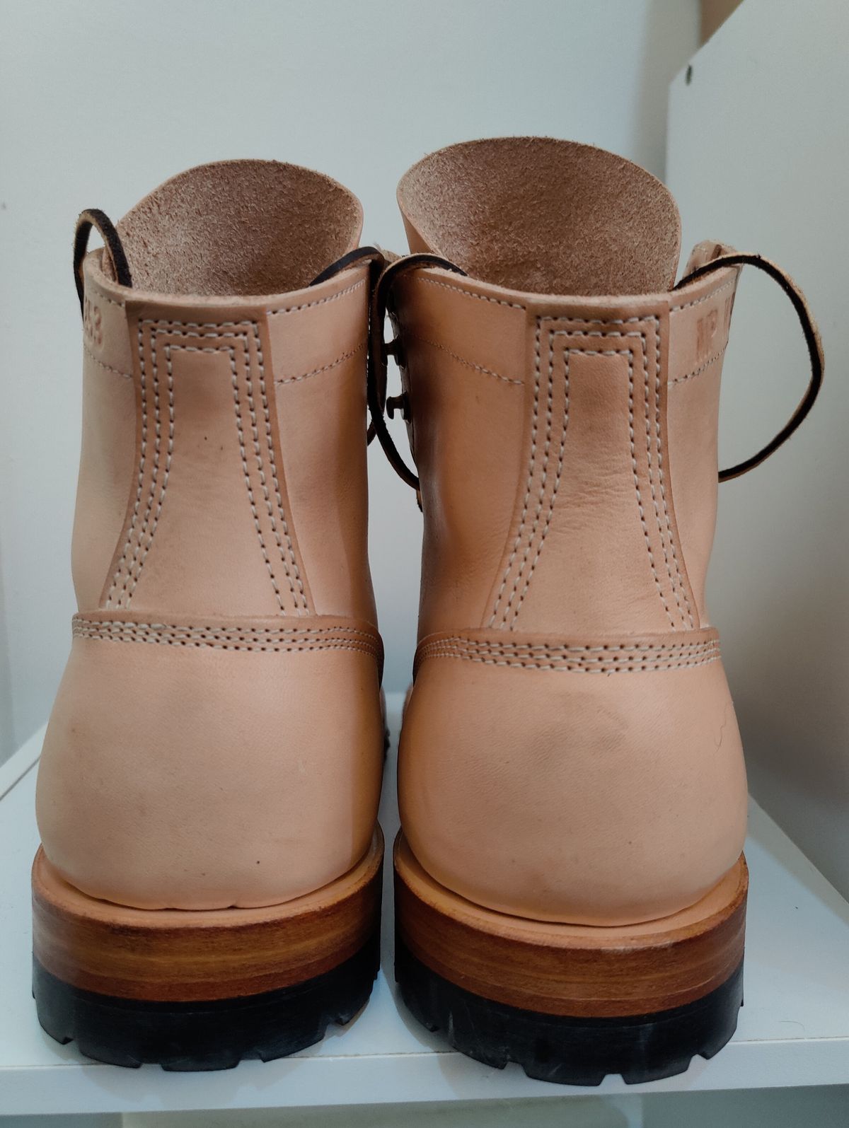 Photo by init on June 15, 2022 of the White's MP-Sherman Toe Cap in Wickett & Craig Natural Veg Tan.