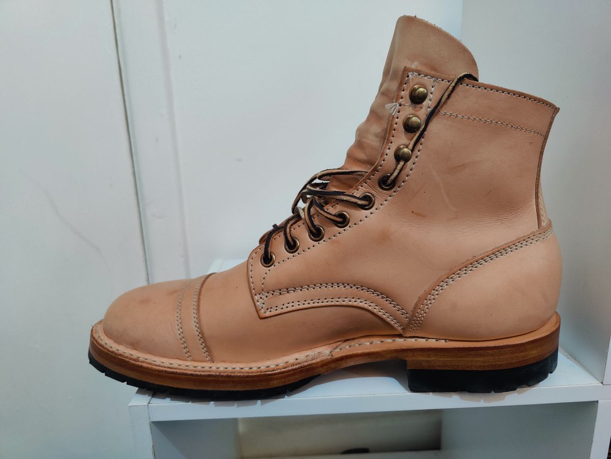 Photo by init on June 17, 2022 of the White's MP-Sherman Toe Cap in Wickett & Craig Natural Veg Tan.